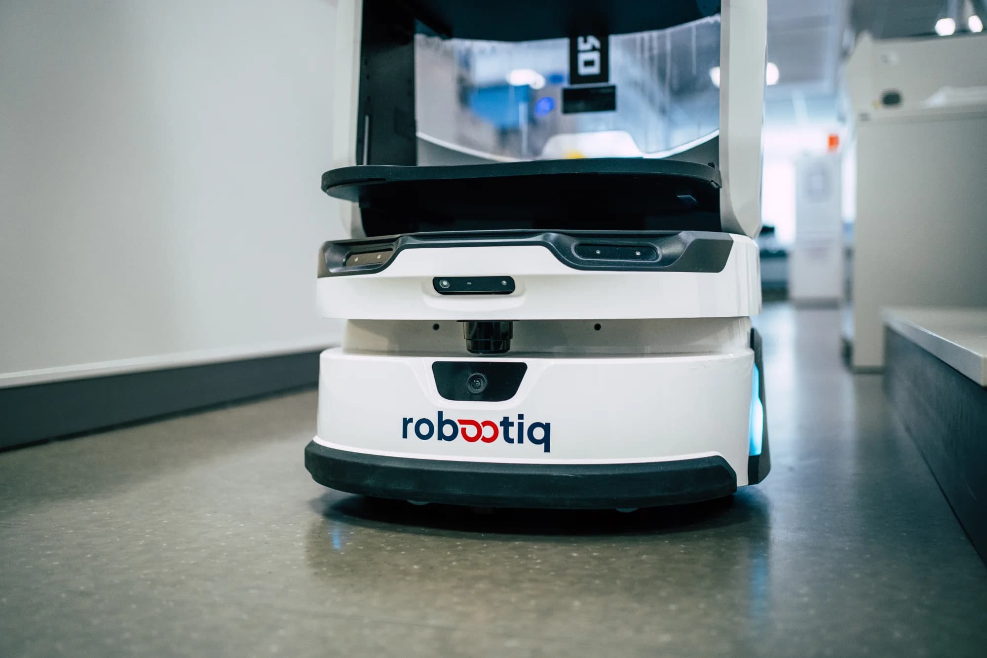 Servisní zázemí robotického řešení